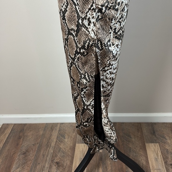 Lulus Jasper Beige Snake Print Surplice Jumpsuit Size M - Picture 10 of 16